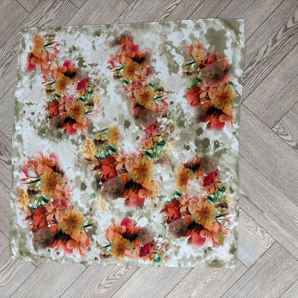 Floral Home Accent Scarf